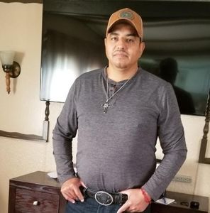 Meet your Posher, Javier